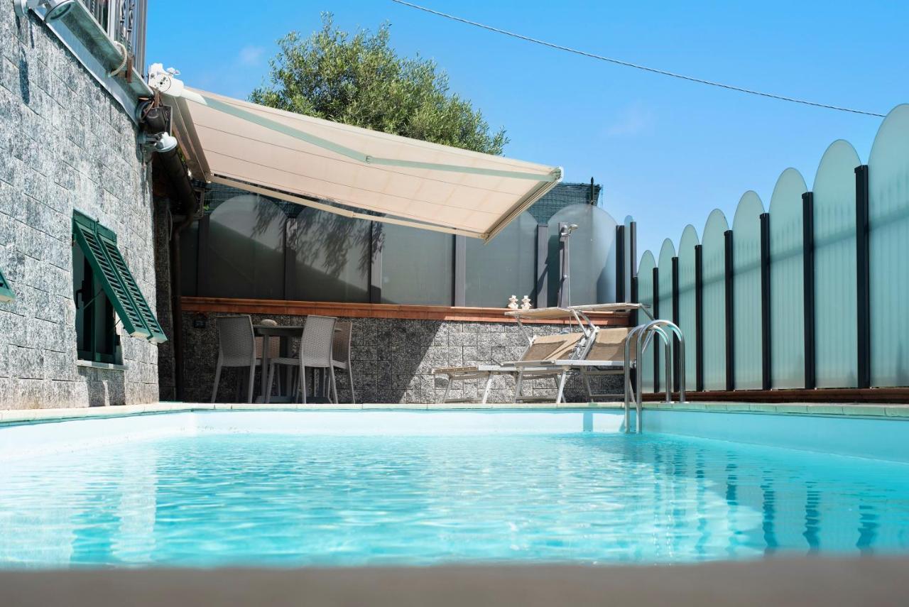 Casa Gocce Di Cristallo Varazze Bagian luar foto